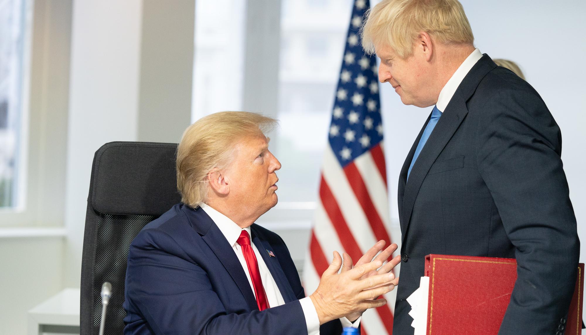 Trump y Johnson Biarritz